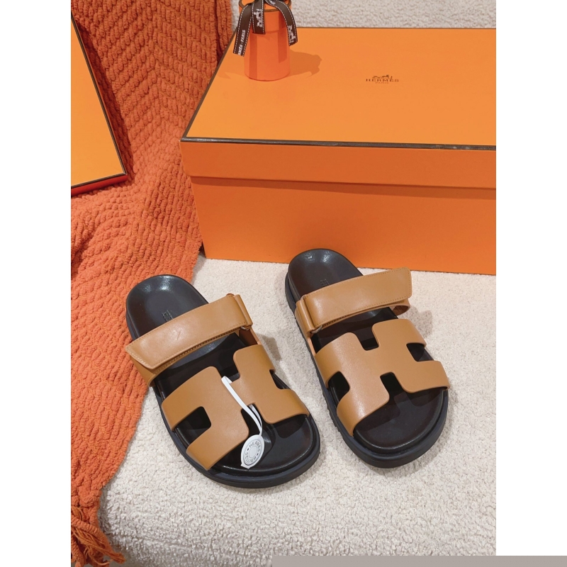 H**mes slippers